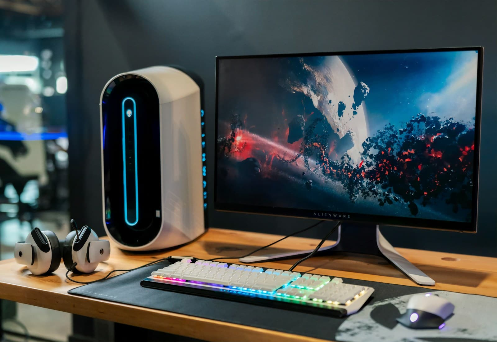 ROG Strix G16 alt view